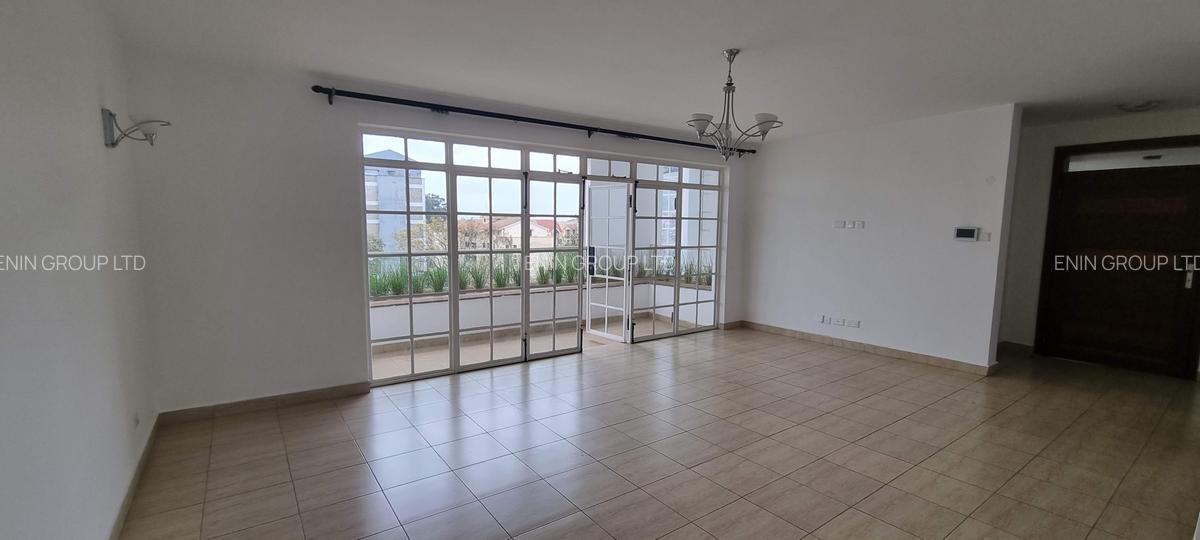 Serviced 3 Bed Apartment with En Suite at Valley Arcade - 14