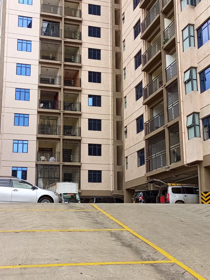 2 Bed Apartment with En Suite at Dennis Pritt Road - 1