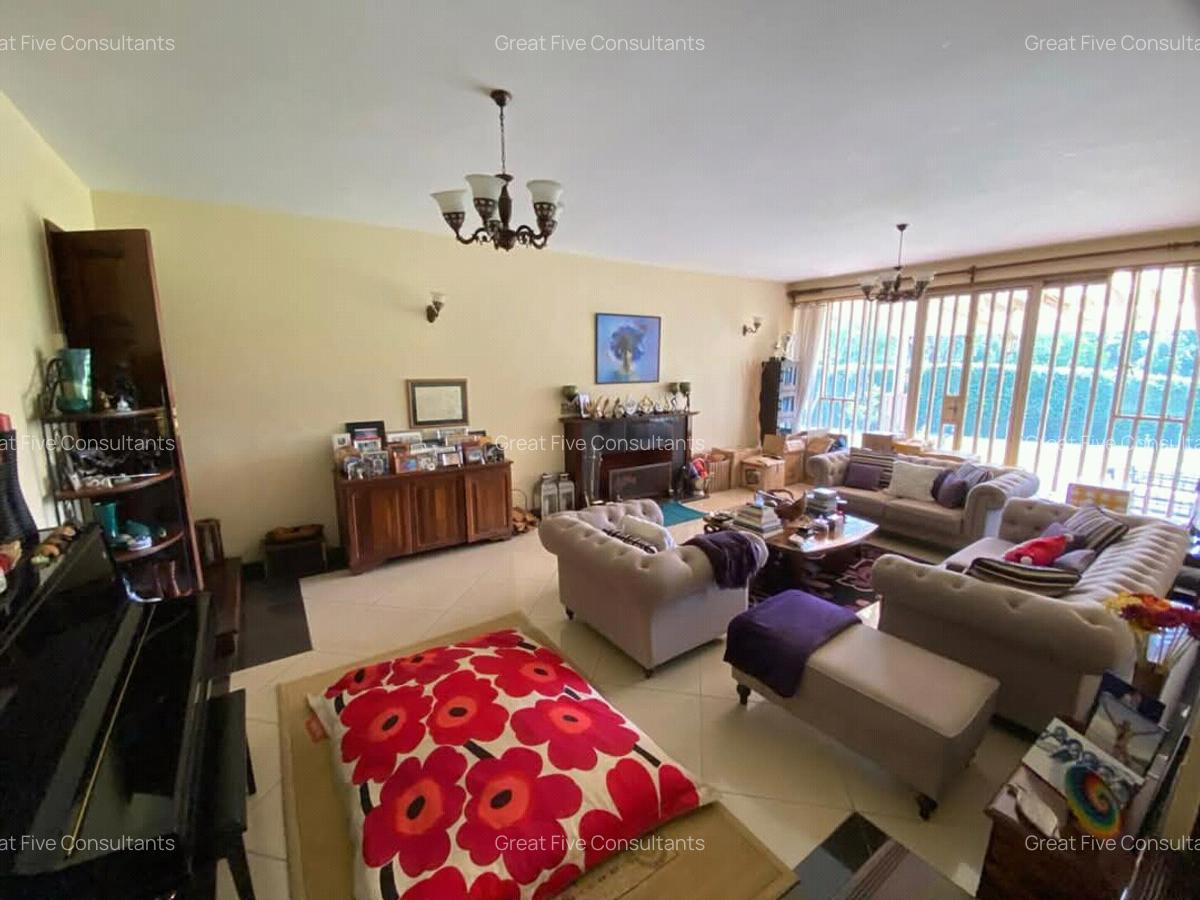 5 Bed Villa with Staff Quarters in Runda - 4