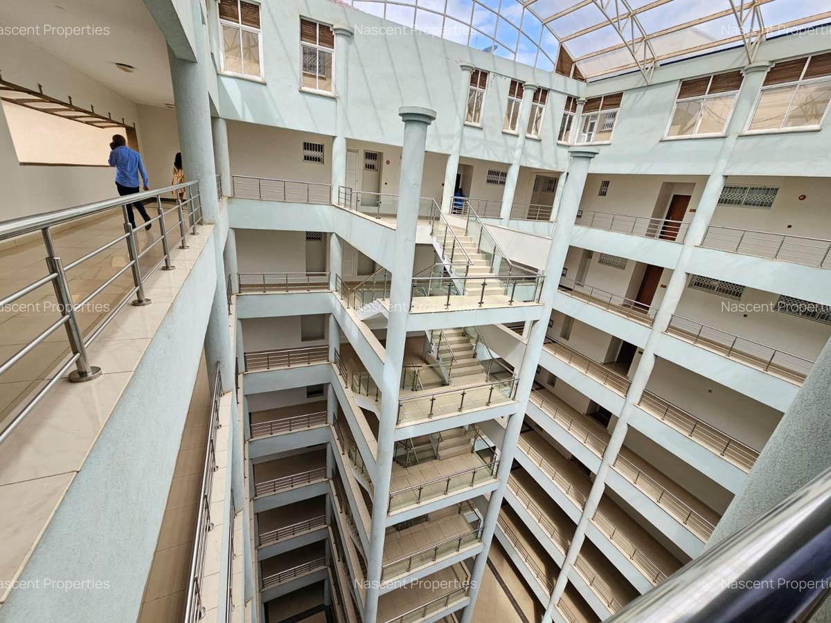 3 Bed Apartment with En Suite in Kileleshwa - 10