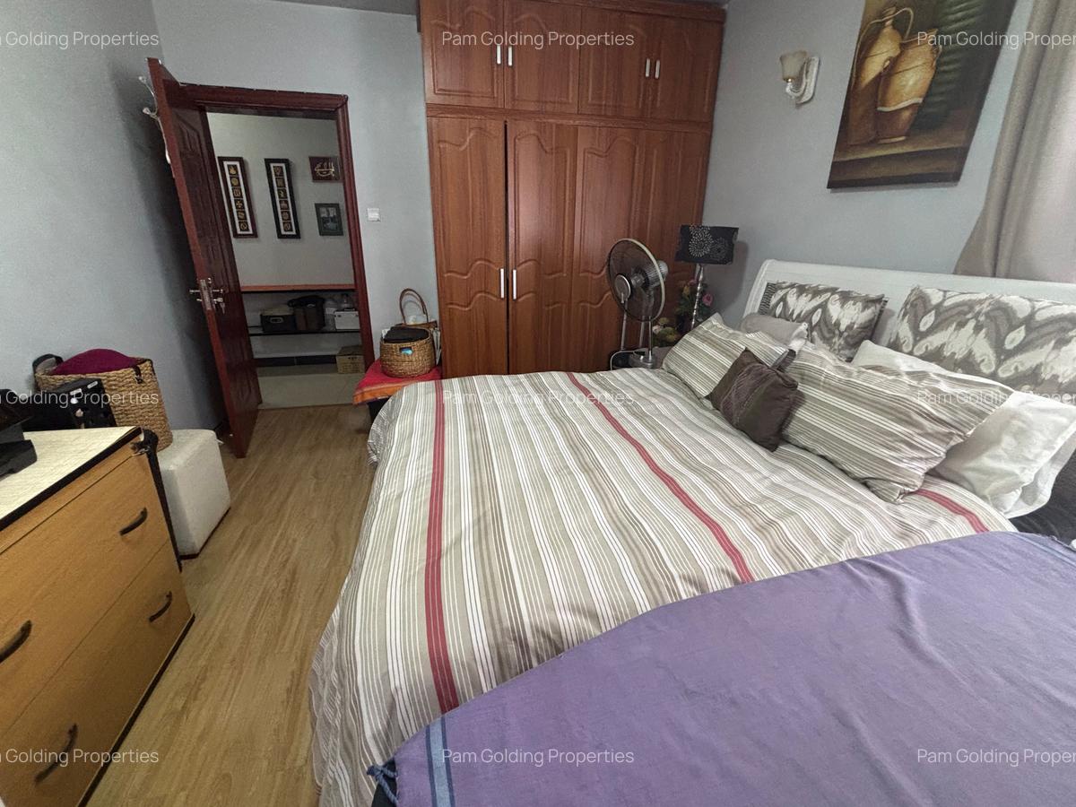 5 Bed Apartment with Staff Quarters in Kilimani - 14