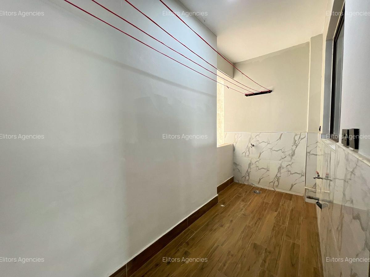 2 Bed Apartment with En Suite at Kingara Road - 18