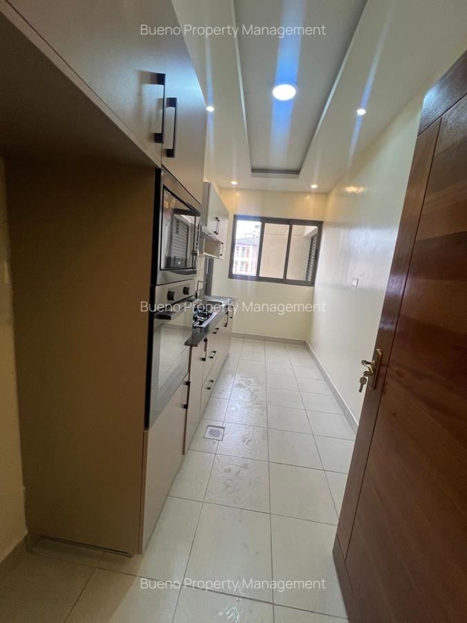 2 Bed Apartment with En Suite in Kilimani - 4