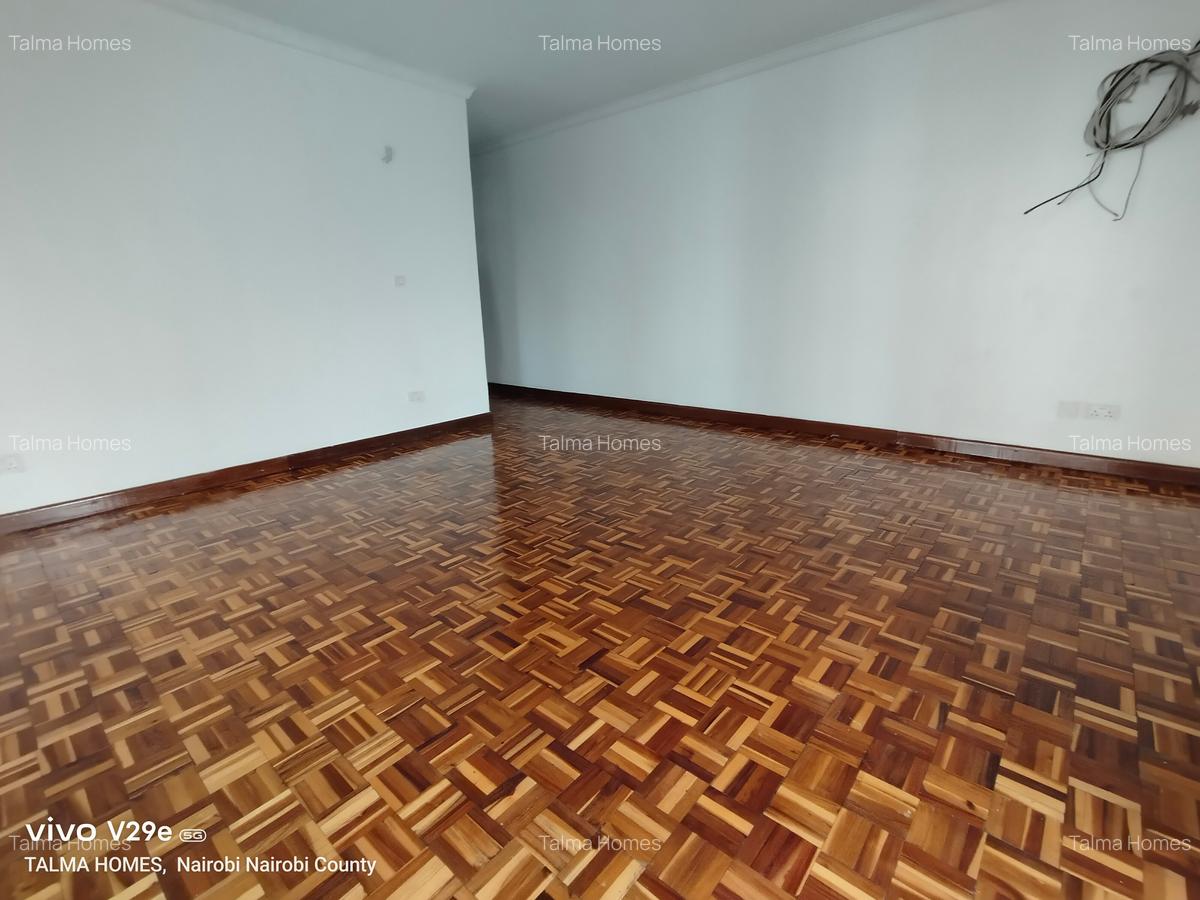 3 Bed Apartment with En Suite at Mpaka Road - 18