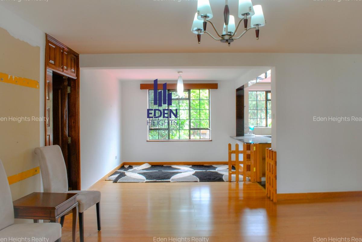 3 Bed Apartment with En Suite in Valley Arcade - 3