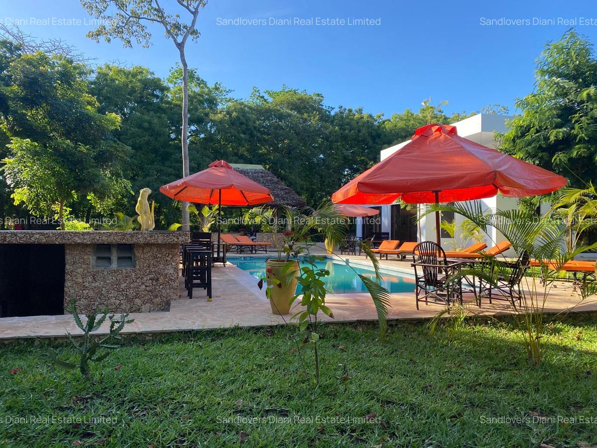 6 Bed Villa with En Suite in Diani - 13