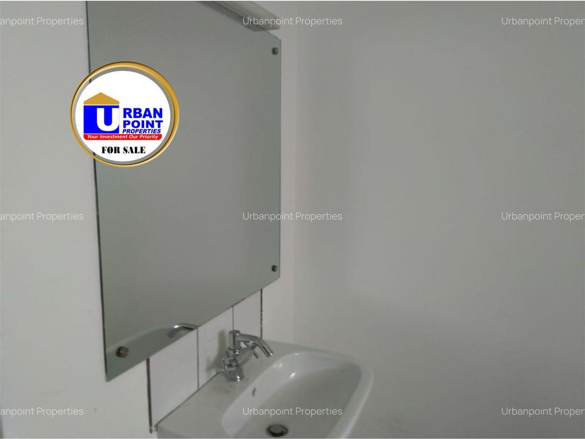 3 Bed Apartment with En Suite in Nyali Area - 2