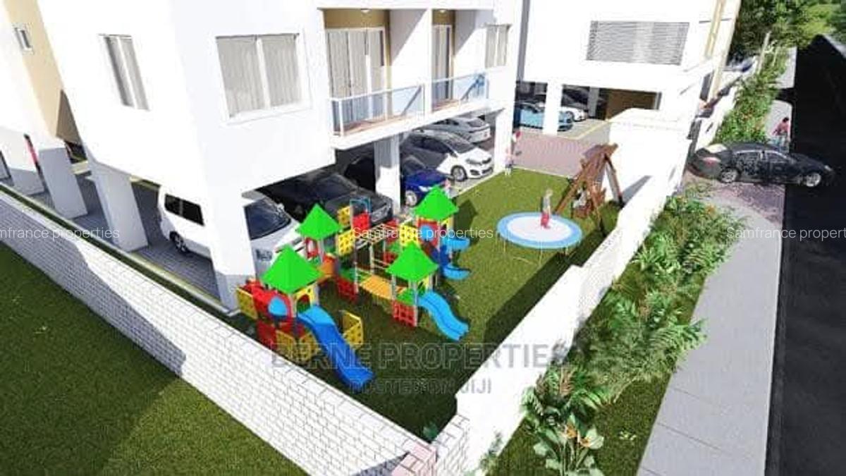 3 Bed Apartment with En Suite at Parklane - 6