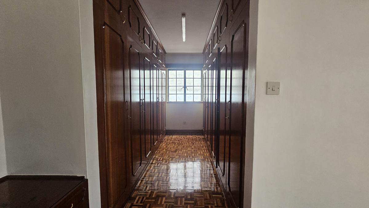 5 Bed Townhouse with En Suite at Grevillea Grove - 10