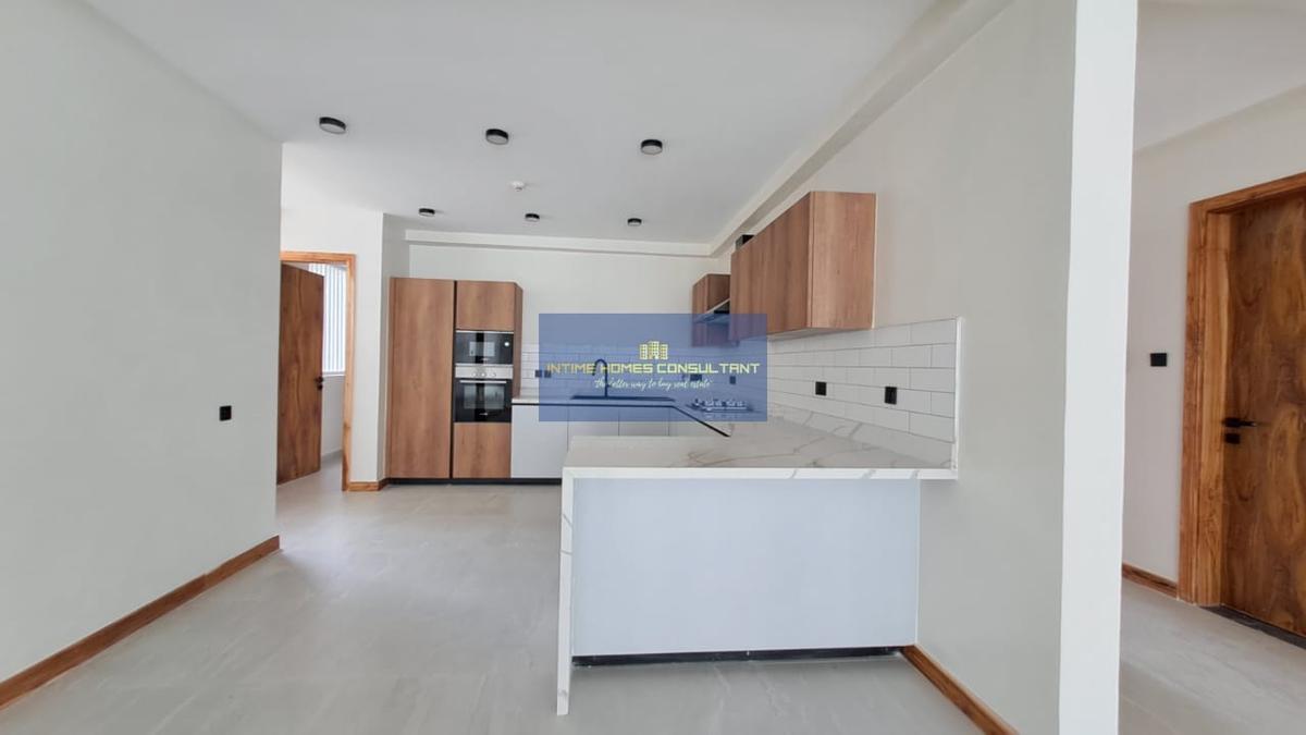 4 Bed Apartment with En Suite in Spring Valley - 3