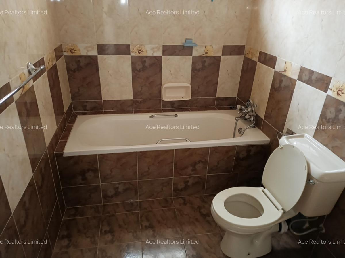 3 Bed Apartment with En Suite at Westlands Avenue - 5