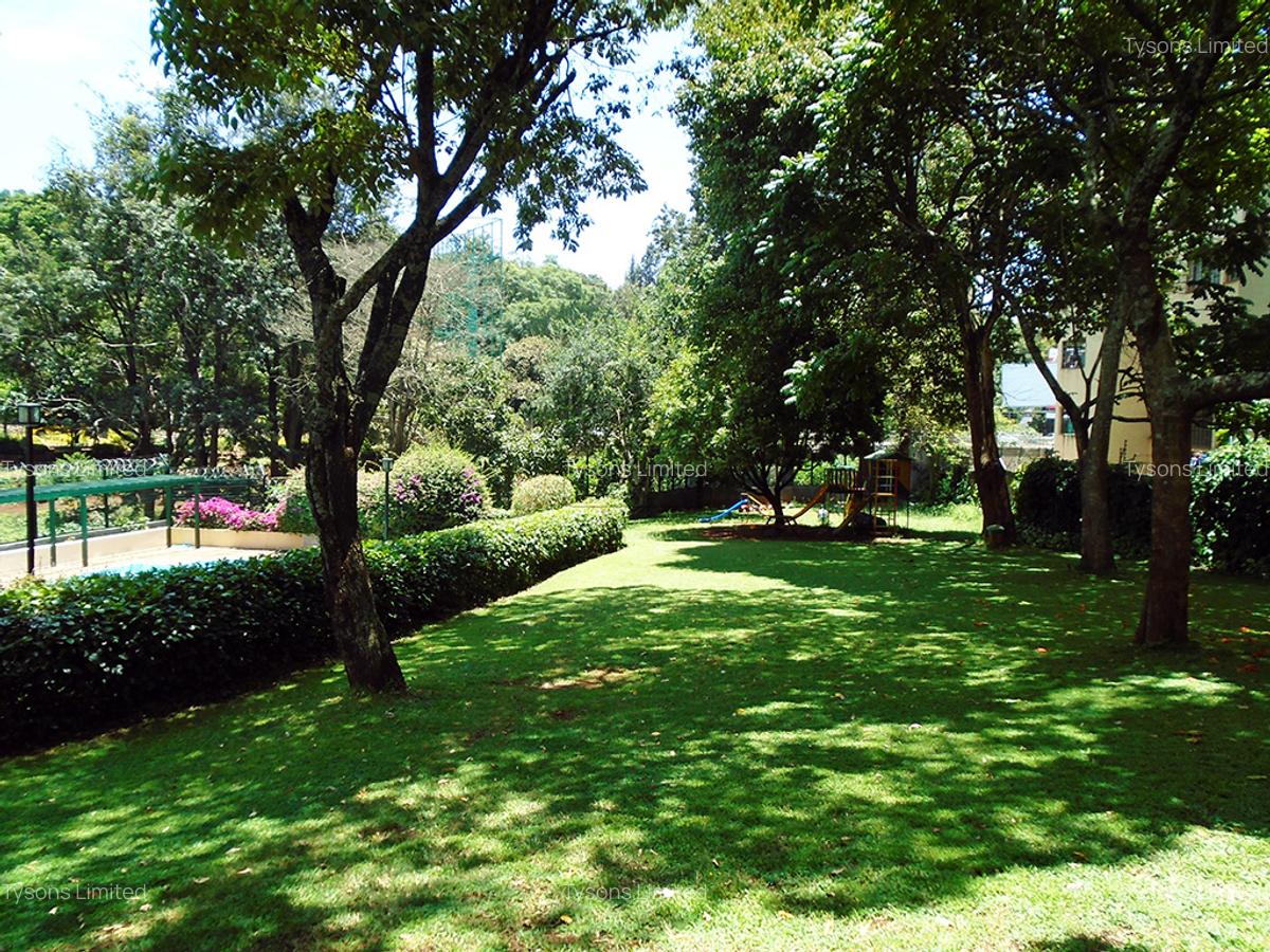 3 Bed Apartment with En Suite in Westlands Area - 19