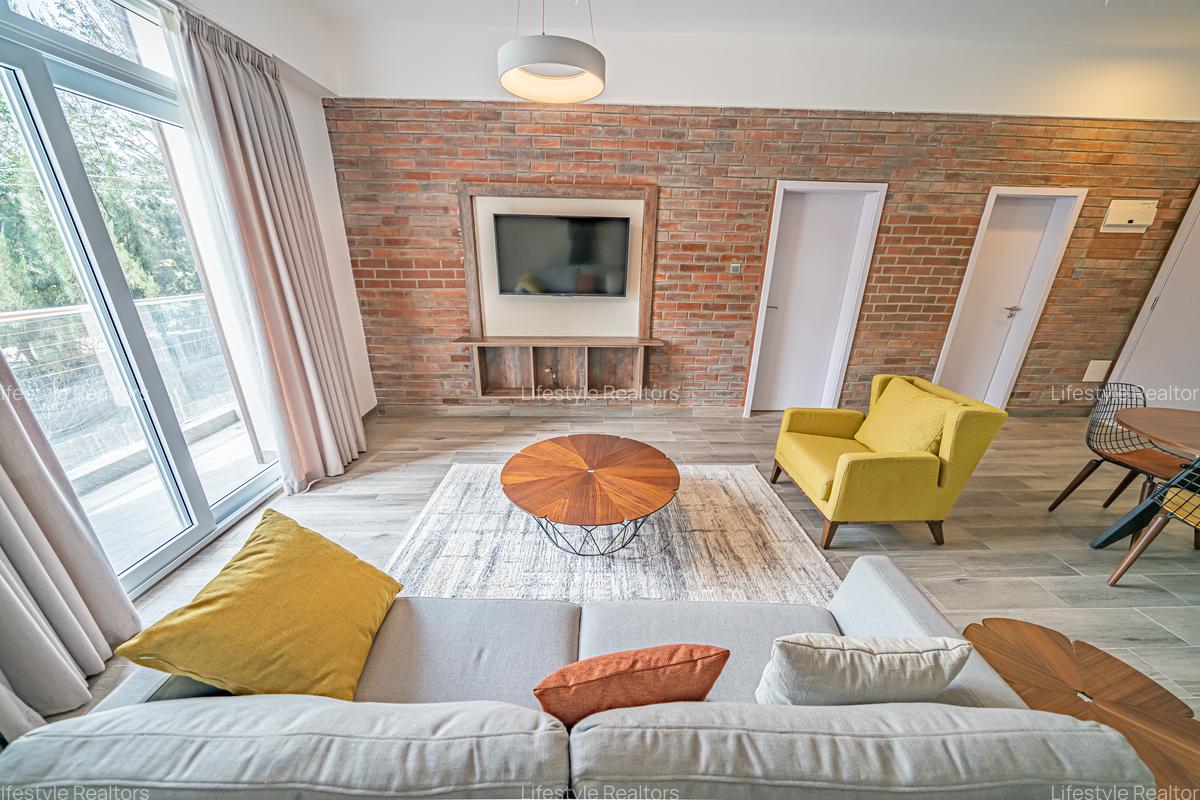 Serviced 1 Bed Apartment with En Suite at Vihiga Road - 9