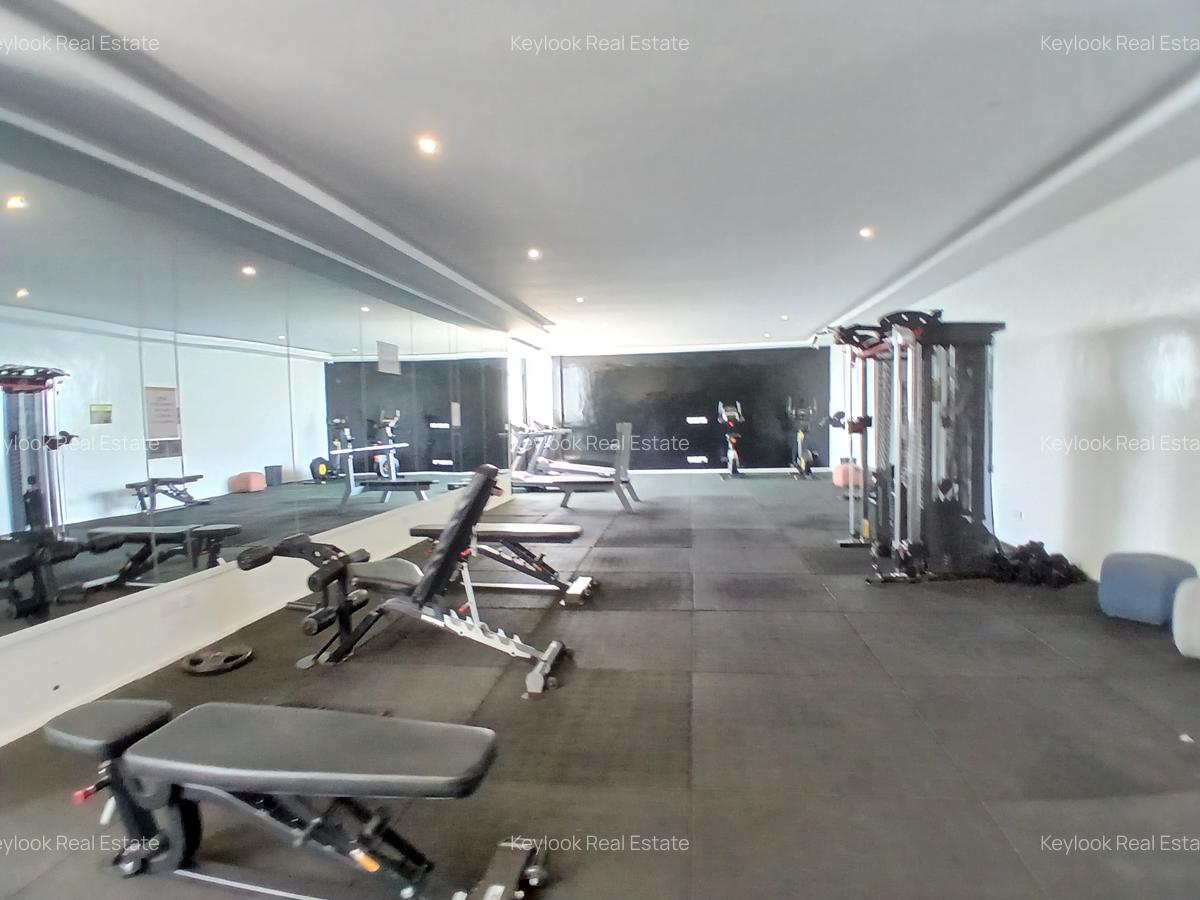 3 Bed Apartment with En Suite at Riverside Drive - 18