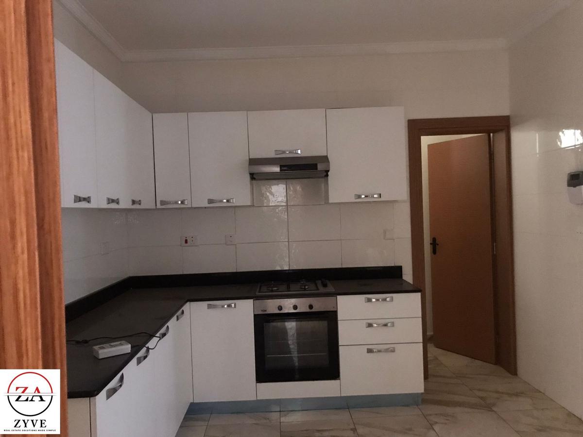 2 Bed Apartment with En Suite at Kilimani - 16