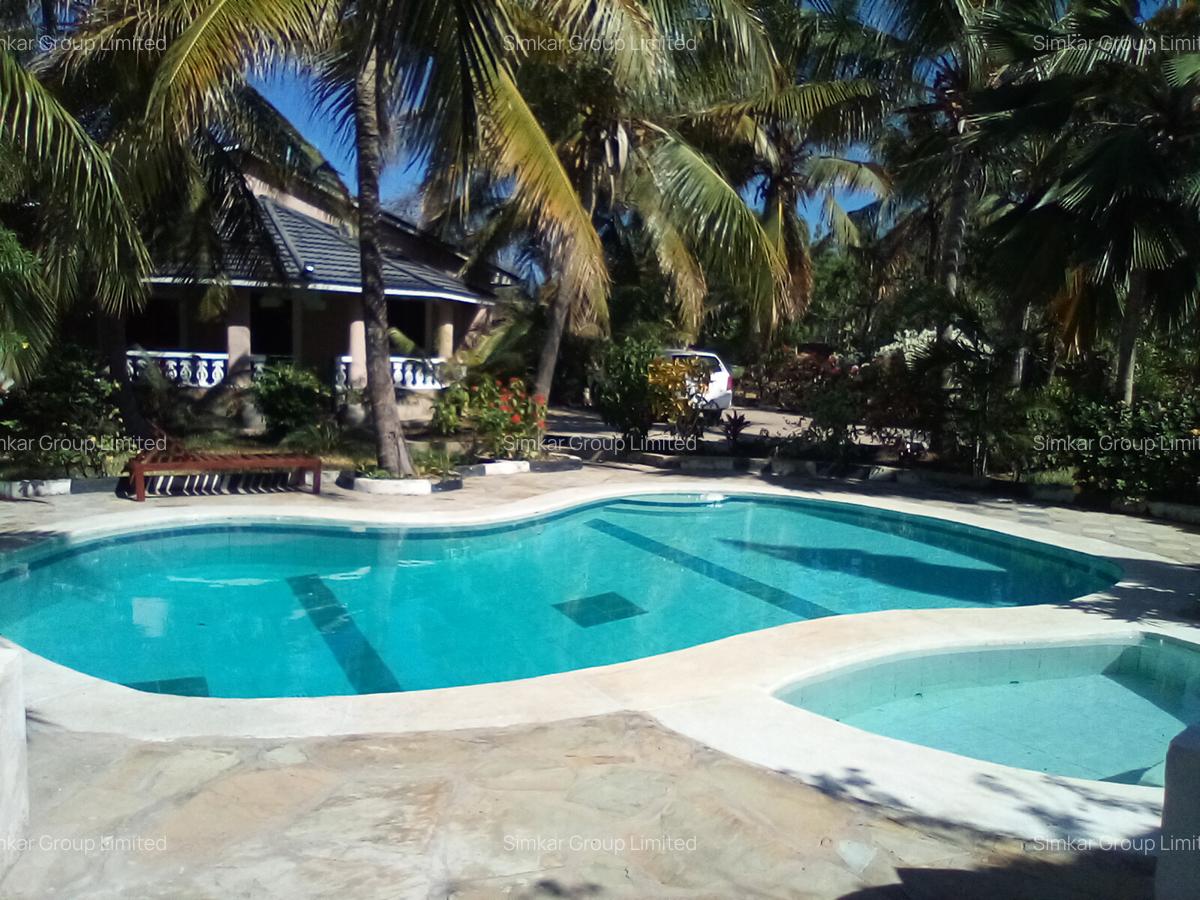 3 Bed Villa with En Suite at Diani - 8