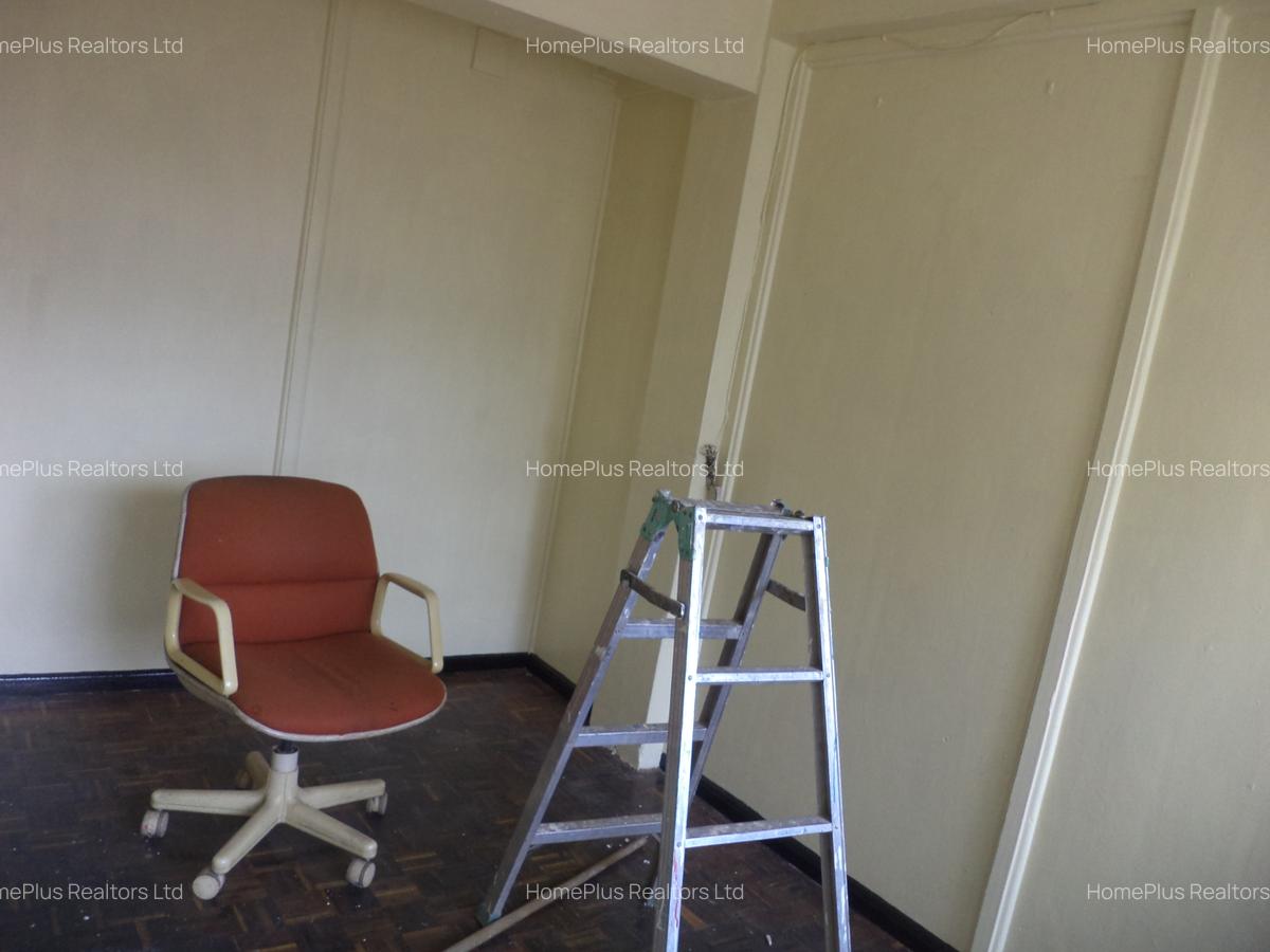 218 ft² Office with Service Charge Included at Opposite Jeevanjee Gardens - 2