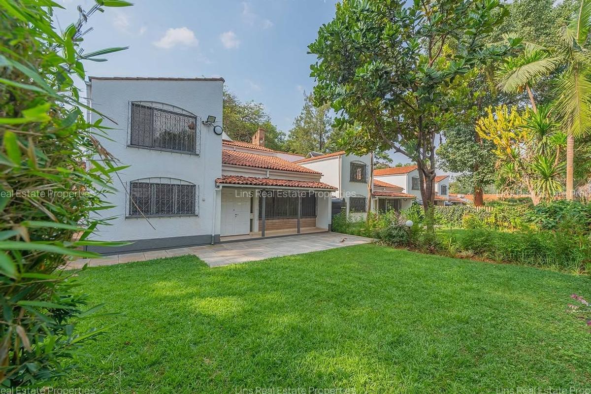 4 Bed Townhouse with En Suite in Muthaiga - 1