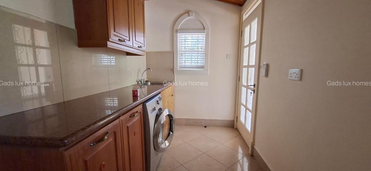 4 Bed Villa with En Suite at Kitisuru - 7