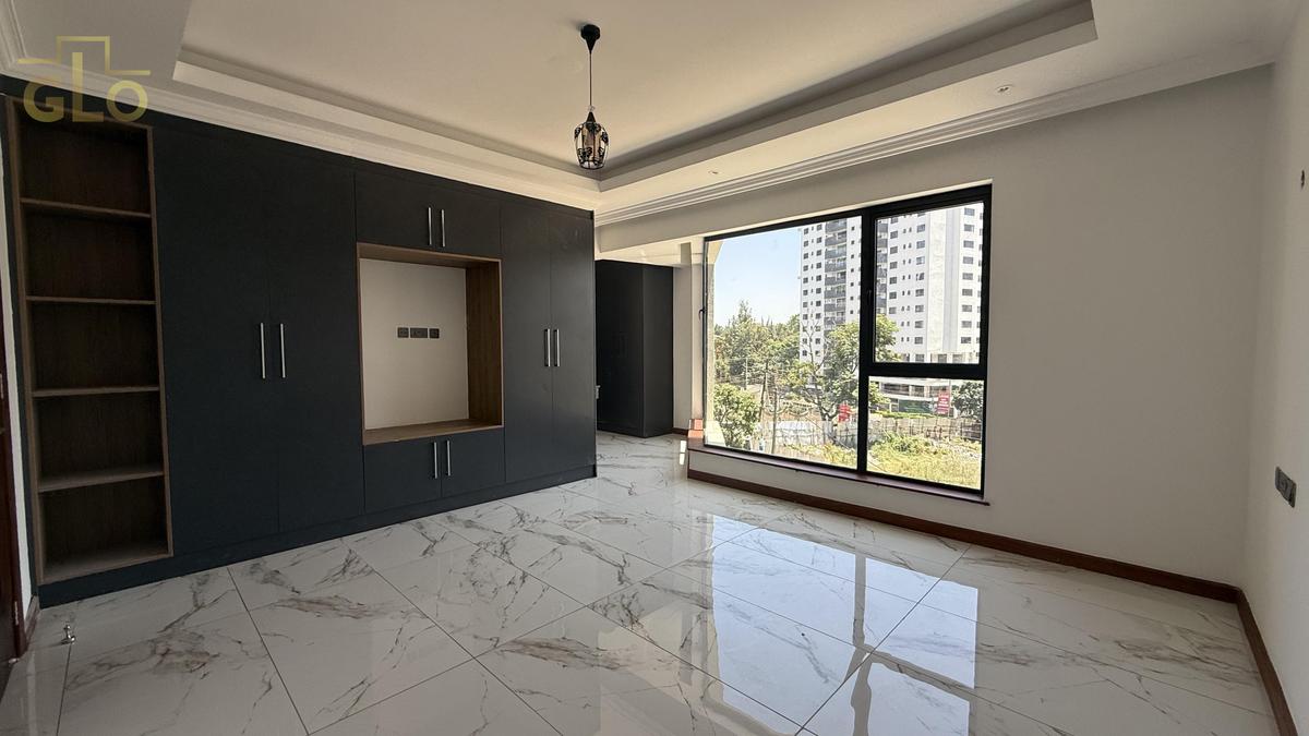 3 Bed Apartment with En Suite in Kileleshwa - 12
