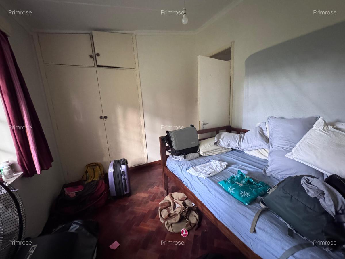 3 Bed House in Lavington - 4