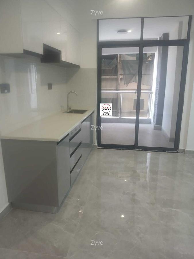 1 Bed Apartment with En Suite at Lavington - 13