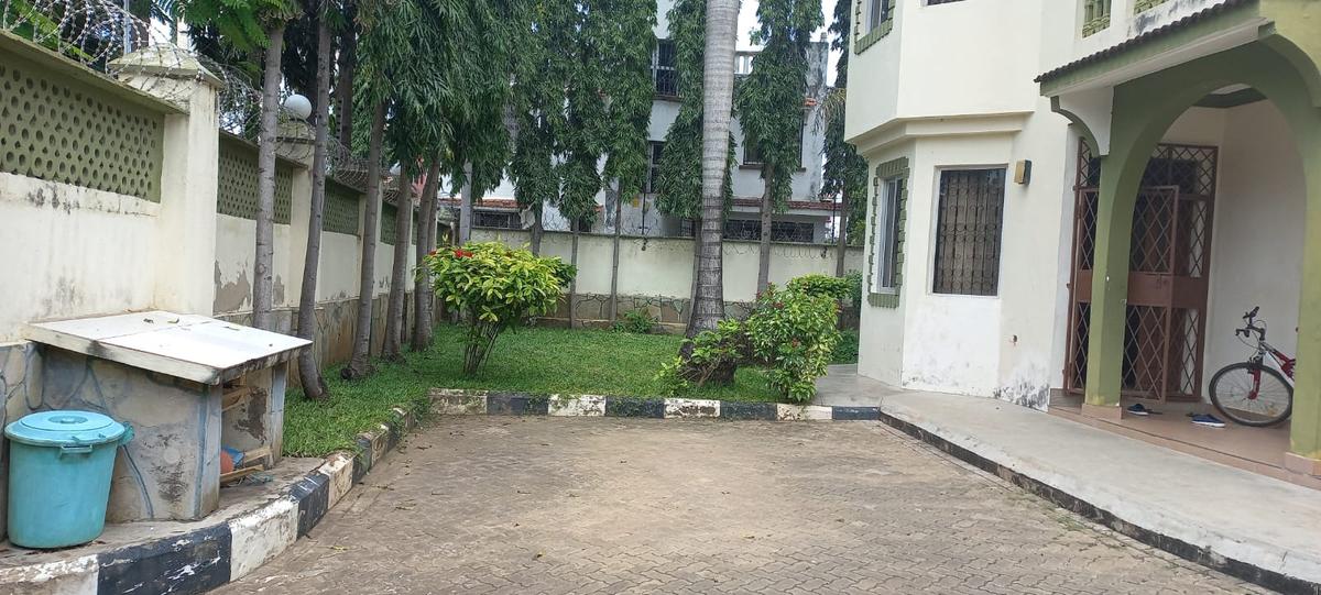 4 Bed Townhouse with En Suite at Milimani Estate - 6