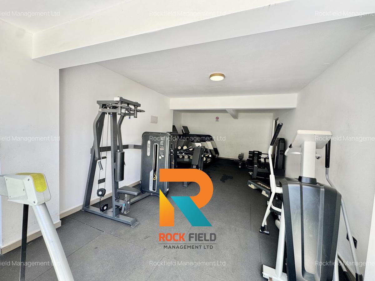 Furnished 3 Bed Apartment with En Suite in Riverside - 19