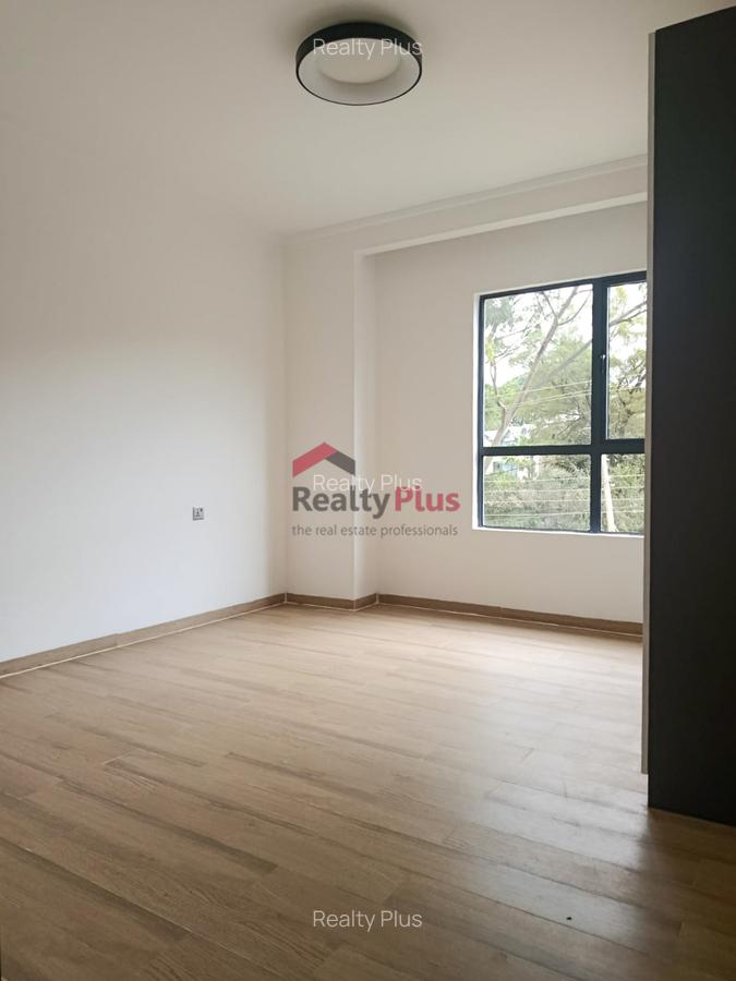 2 Bed Apartment with En Suite in Westlands Area - 4