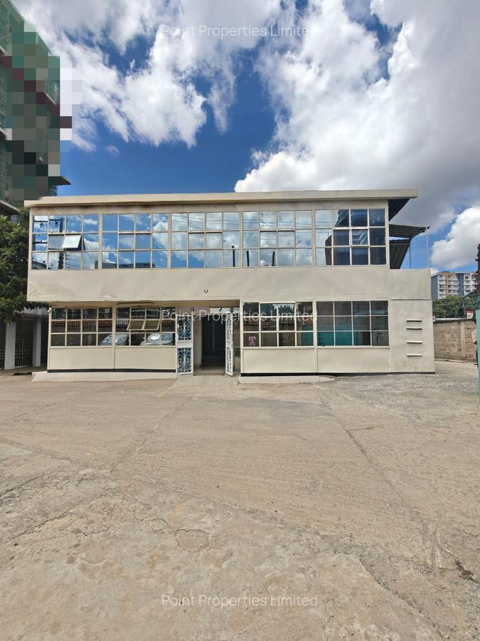 400 ft² Office with Service Charge Included in Westlands Area - 13