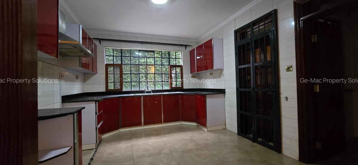 4 Bed House with En Suite in Kiambu Road - 15