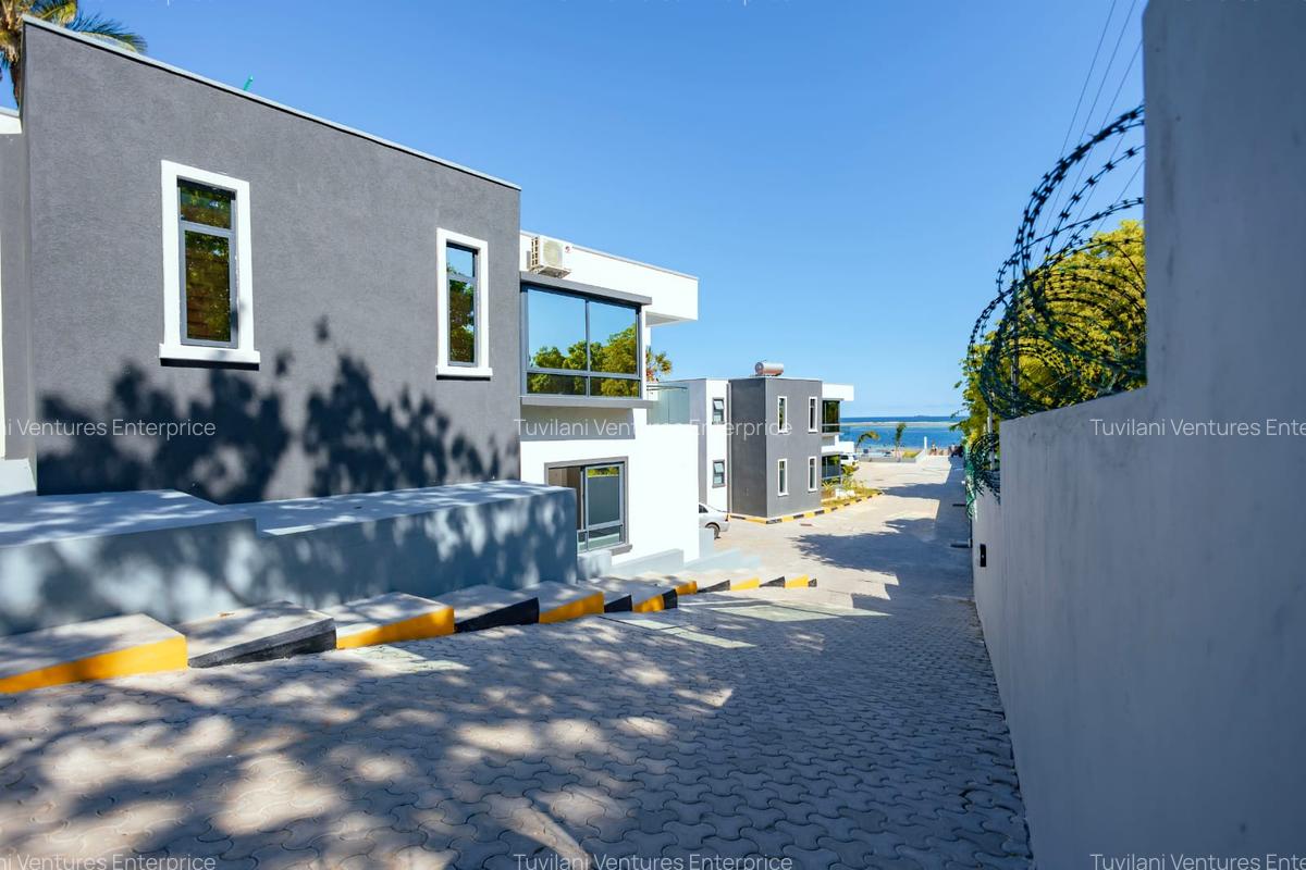 Serviced 3 Bed Apartment with En Suite at Nyali Mombasa - 3