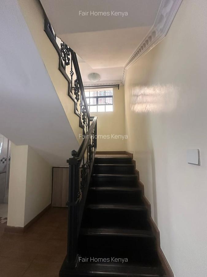 5 Bed Townhouse with En Suite at Convent Drive - 9