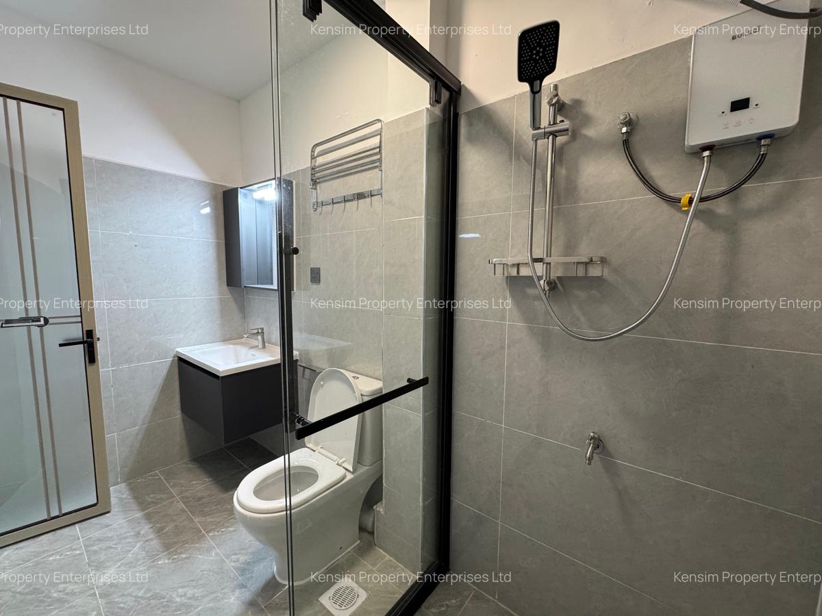 1 Bed Apartment with En Suite in Kilimani - 2