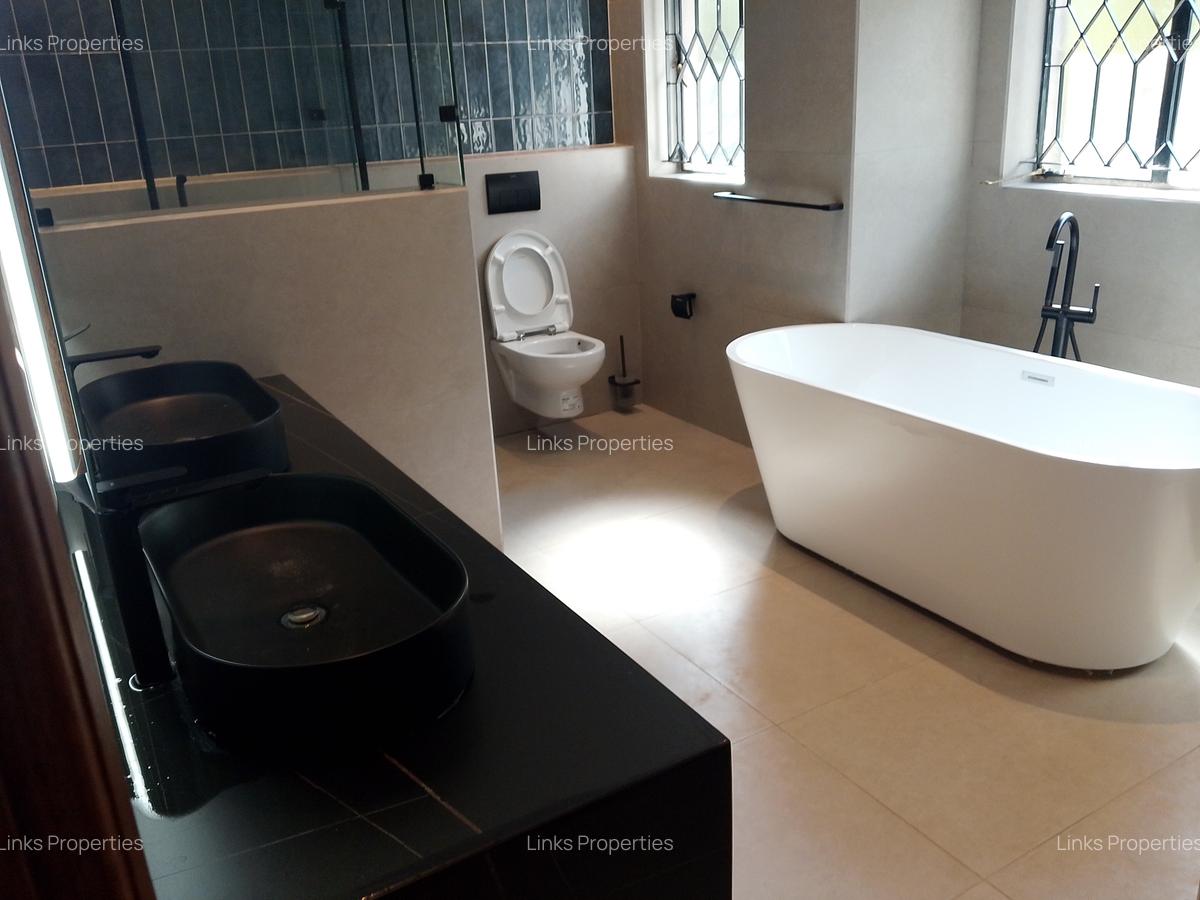 4 Bed Townhouse with En Suite at Karen - 14