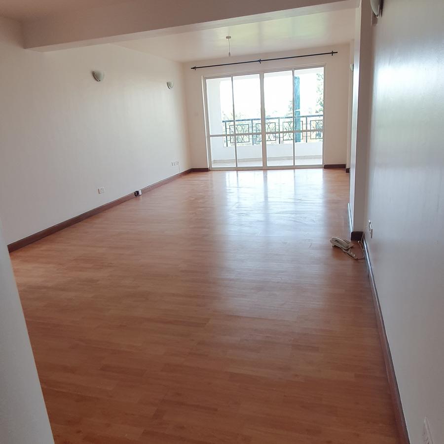 2 Bed Apartment with En Suite at Lavington - 2