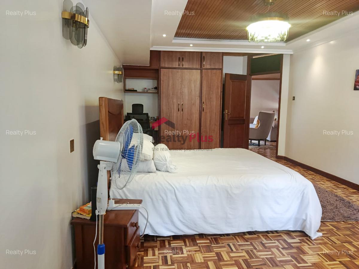 4 Bed House with En Suite in Westlands Area - 10