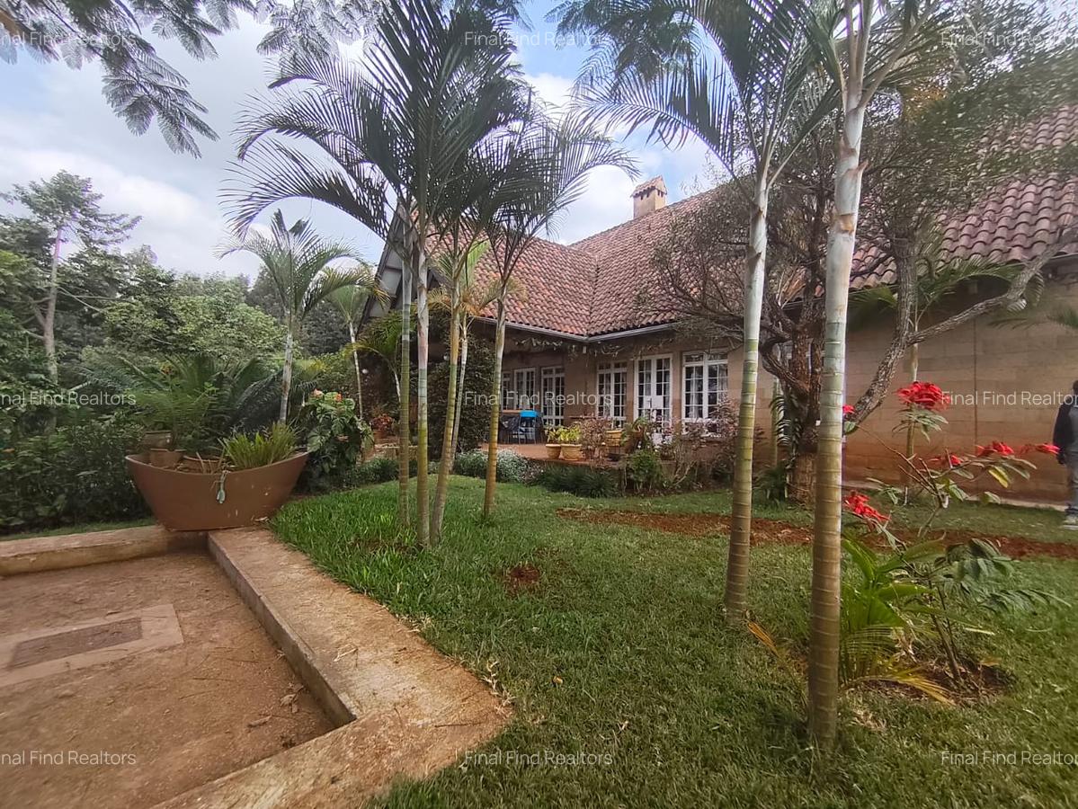 5 Bed House with Garden in Runda - 4