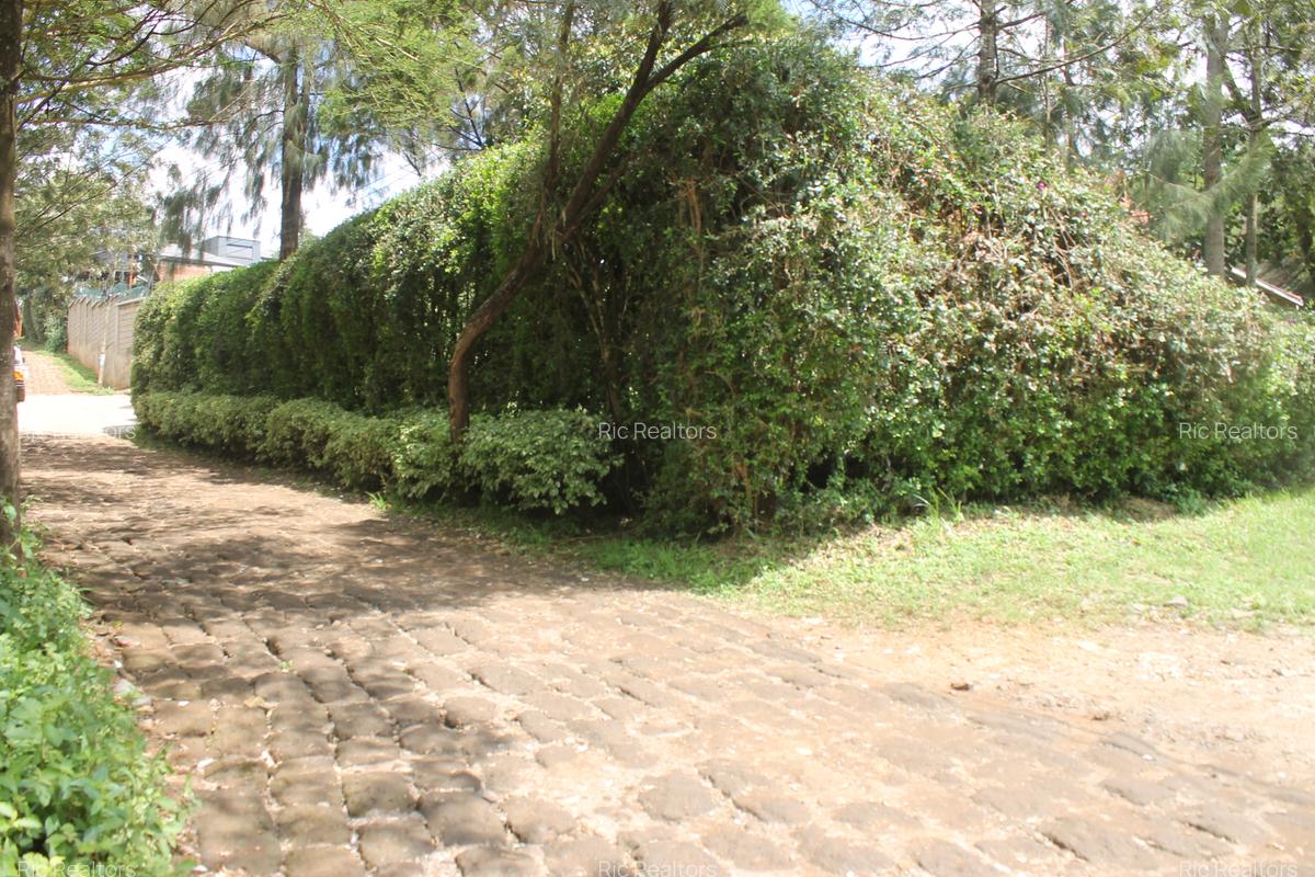 3 Bed House with En Suite at Oloolua (46) - 10