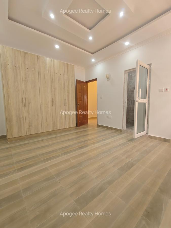 3 Bed Apartment with En Suite at Nairobi - 16