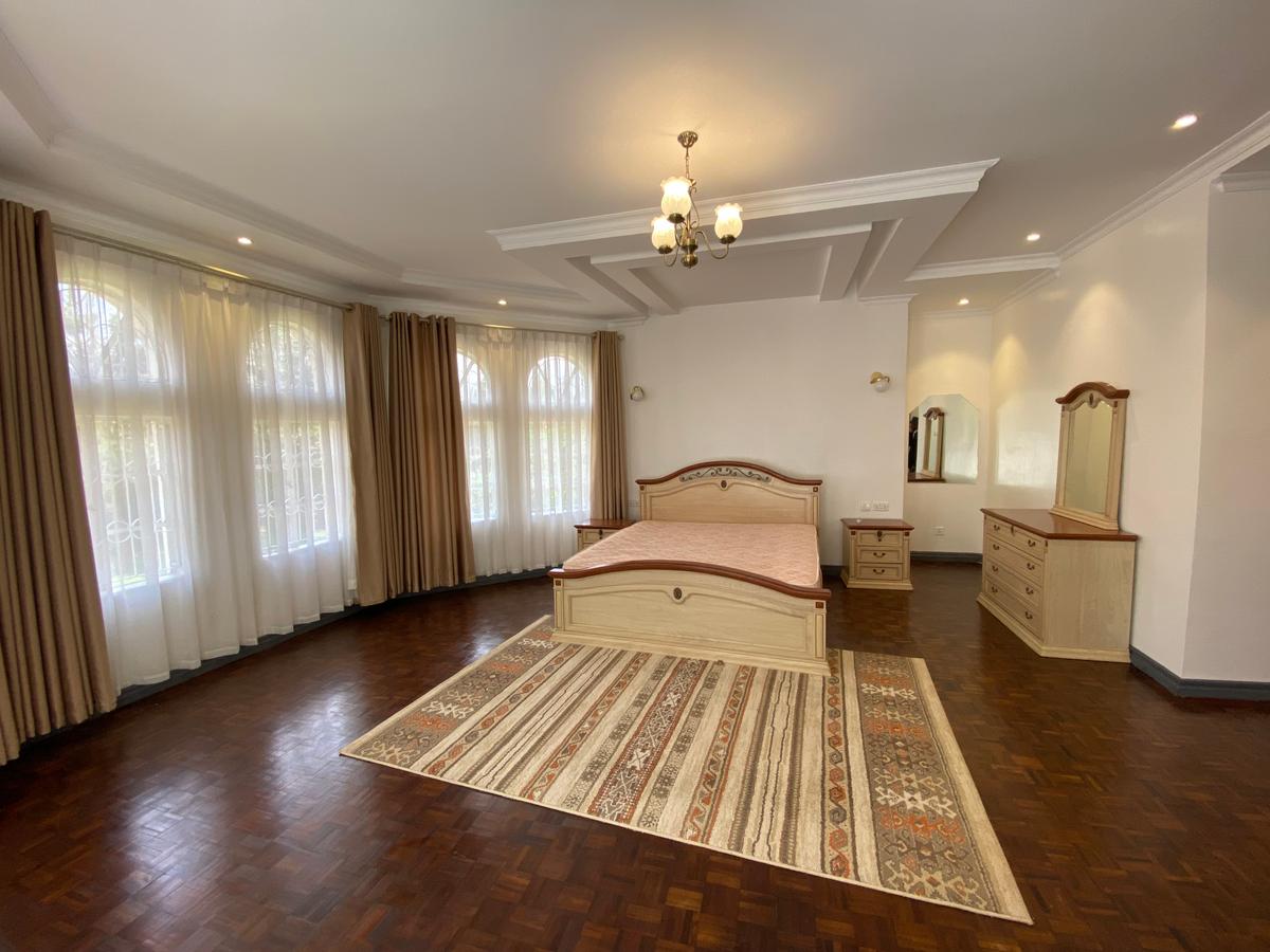 4 Bed Townhouse with En Suite in Runda - 6