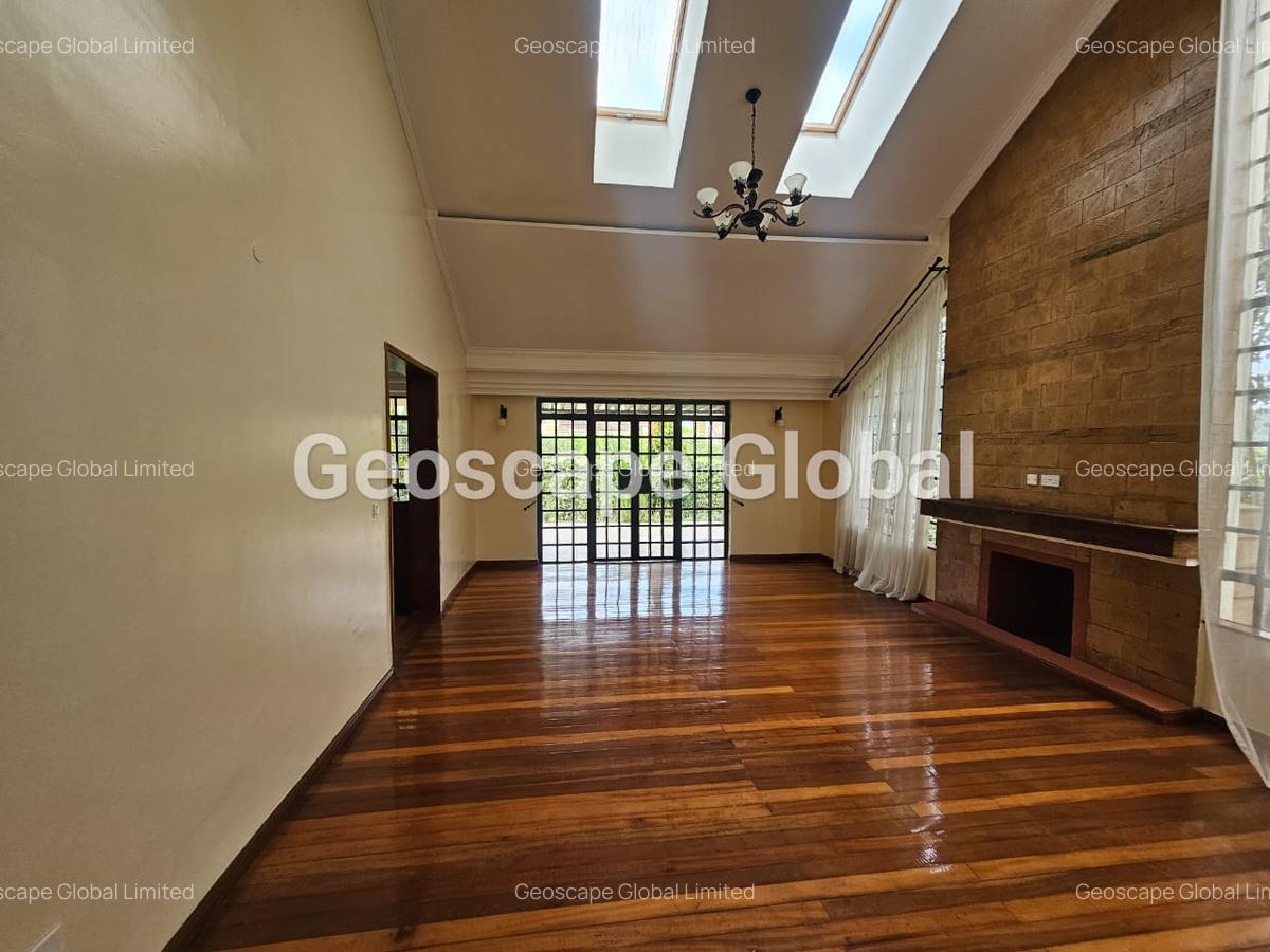 4 Bed Villa with En Suite in Kitisuru - 2