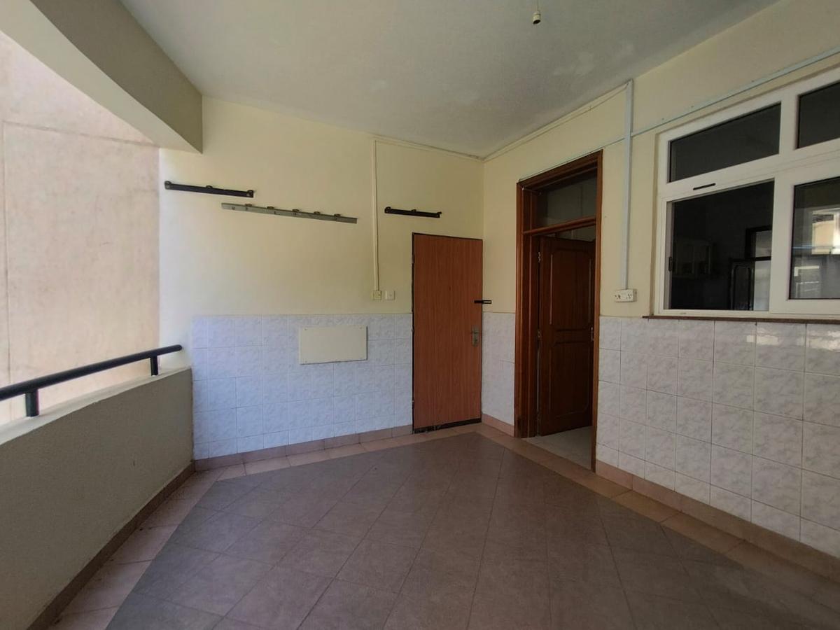 4 Bed Apartment with En Suite in Rhapta Road - 7