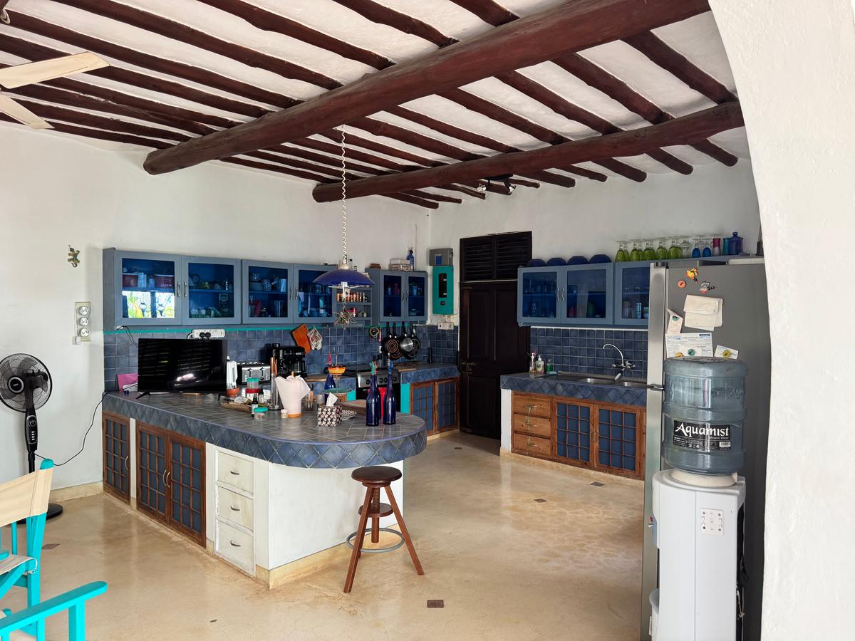 5 Bed Villa with En Suite in Mtwapa - 11