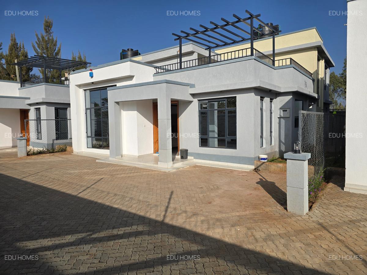 4 Bed Townhouse with En Suite at Thikaroad - 3