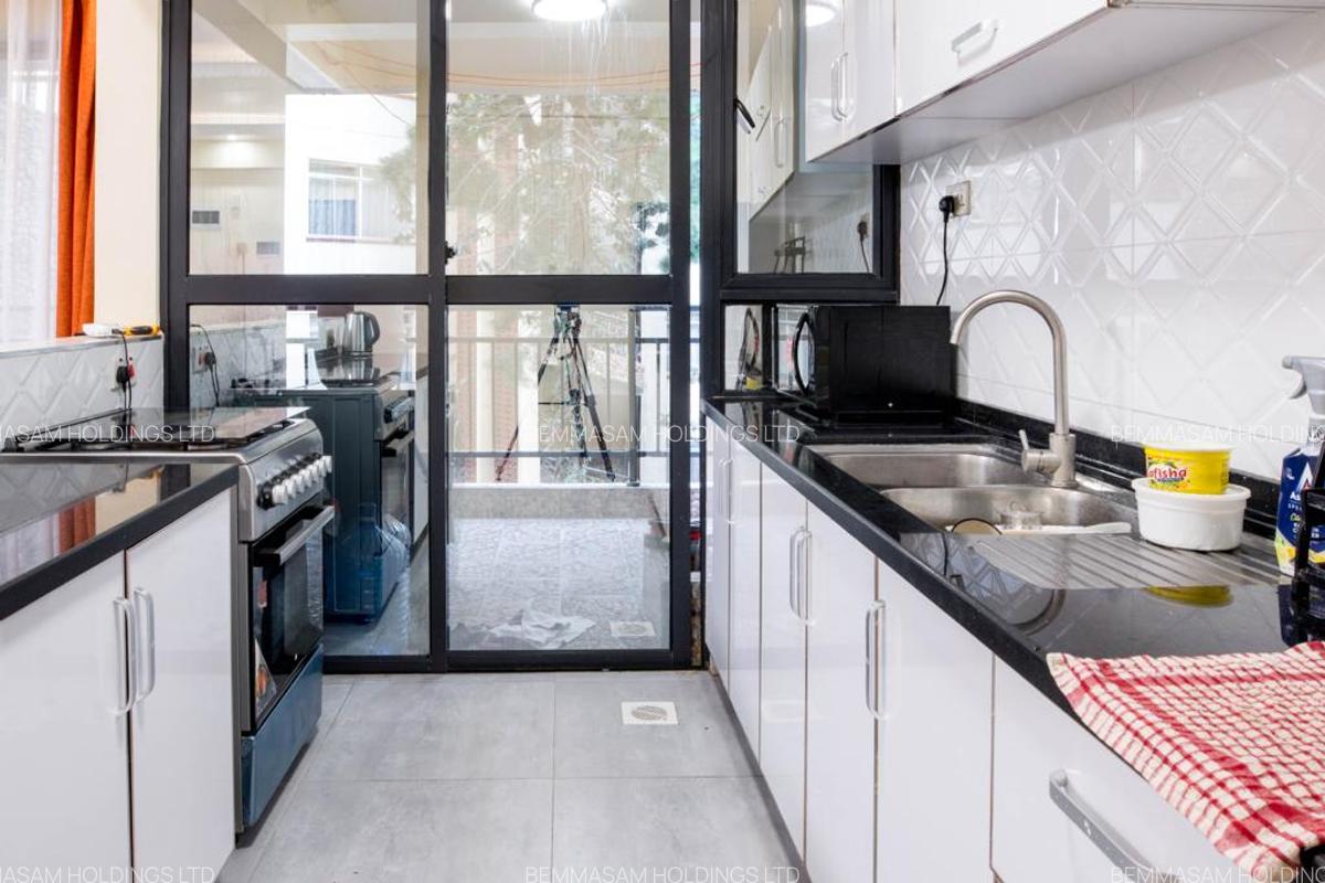 Serviced 3 Bed Apartment with En Suite at Ndemi Road - 18