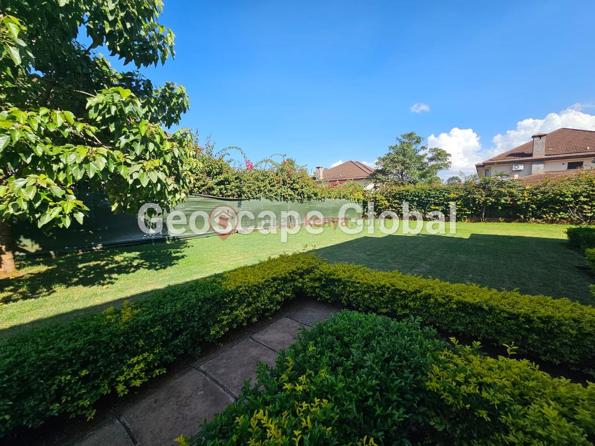5 Bed House with En Suite in Runda - 7