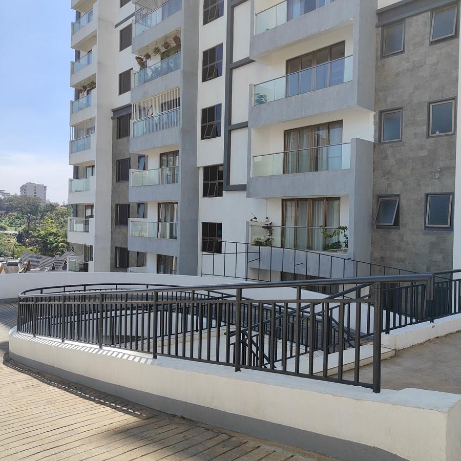 Serviced 3 Bed Apartment with En Suite at Hatheru Road - 1