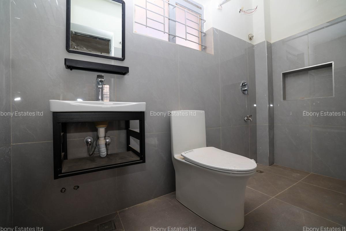 3 Bed Apartment with En Suite in Kitengela - 20