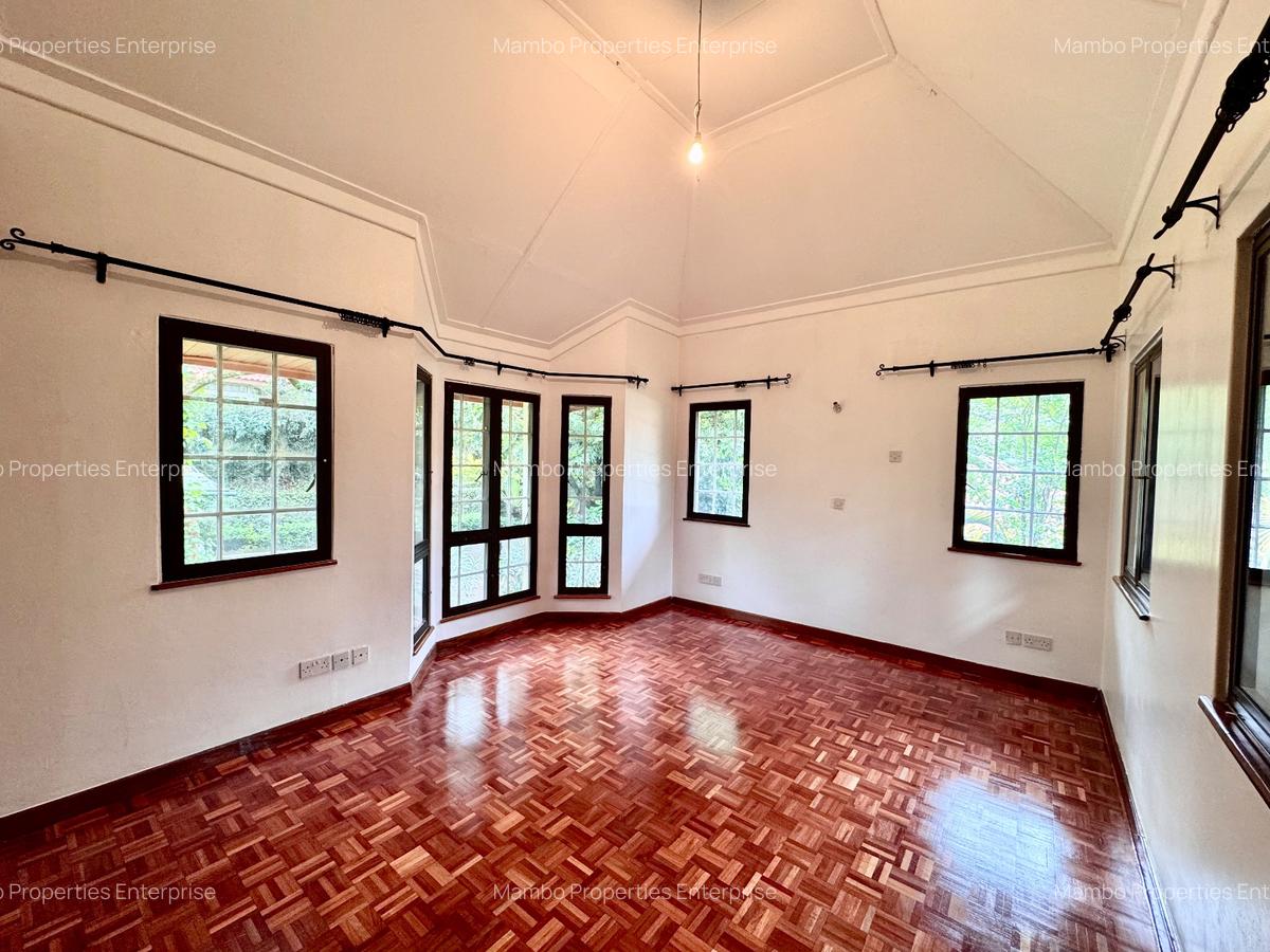 5 Bed Townhouse with En Suite at Off Red Hill Rd - 19